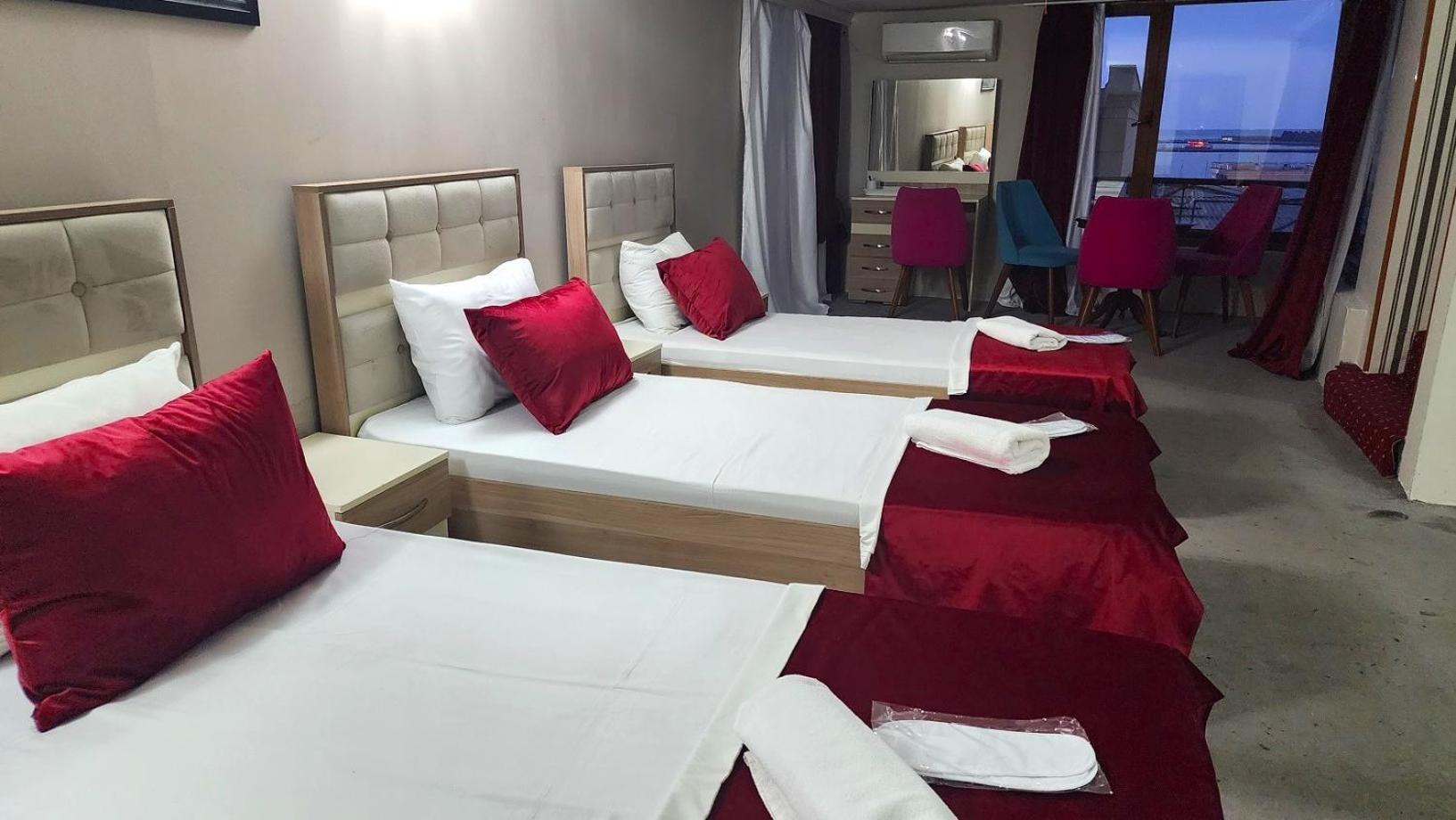 Avi Hotel Баку Экстерьер фото