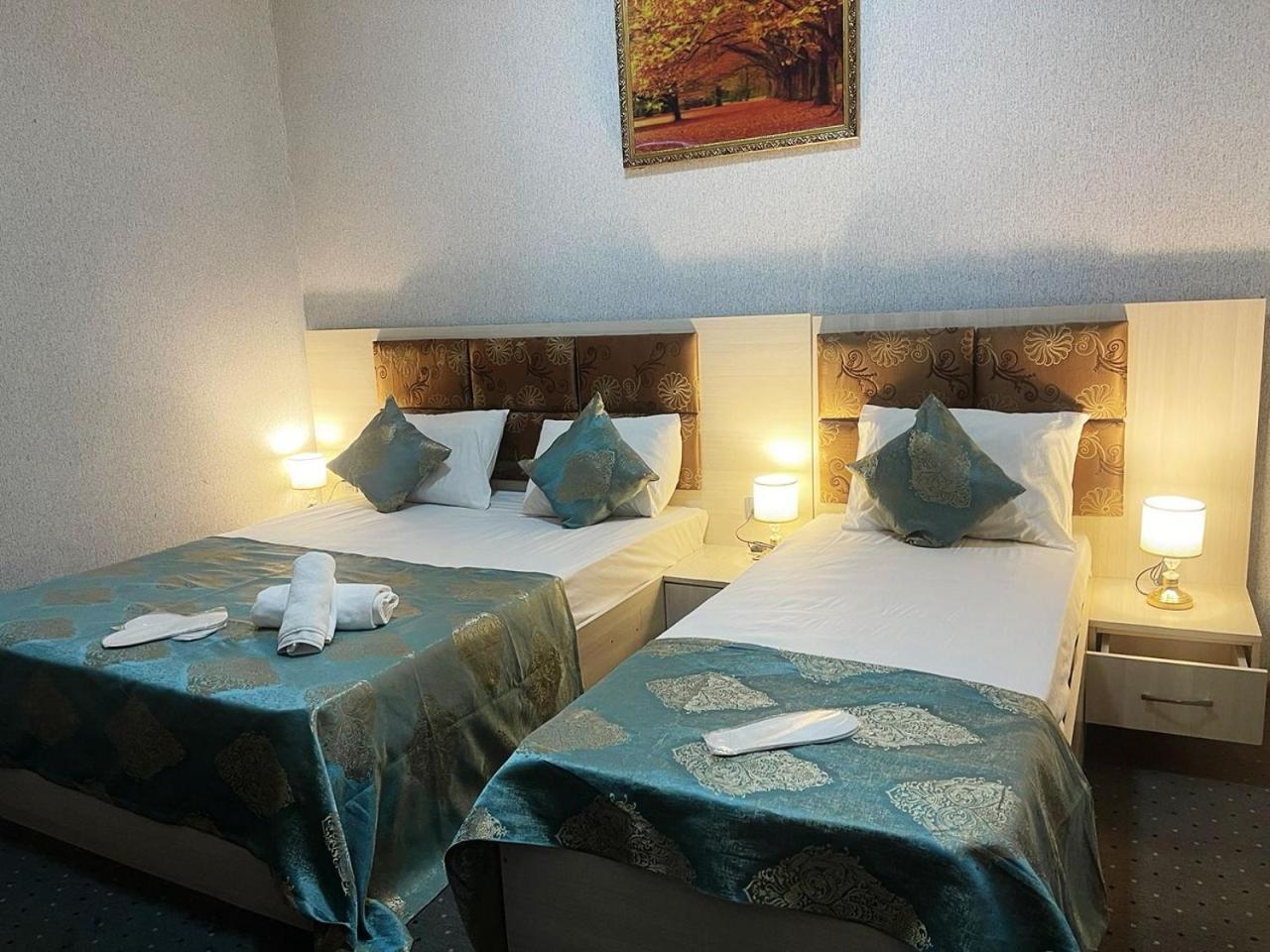 Avi Hotel Баку Экстерьер фото