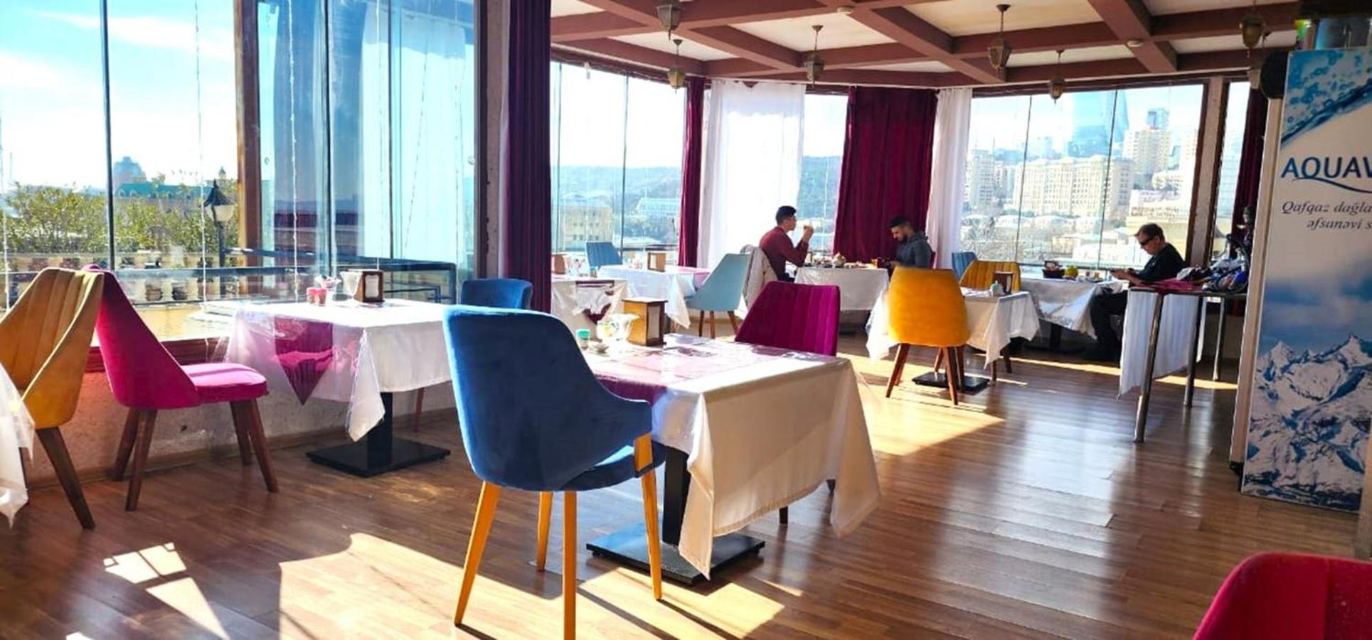 Avi Hotel Баку Экстерьер фото